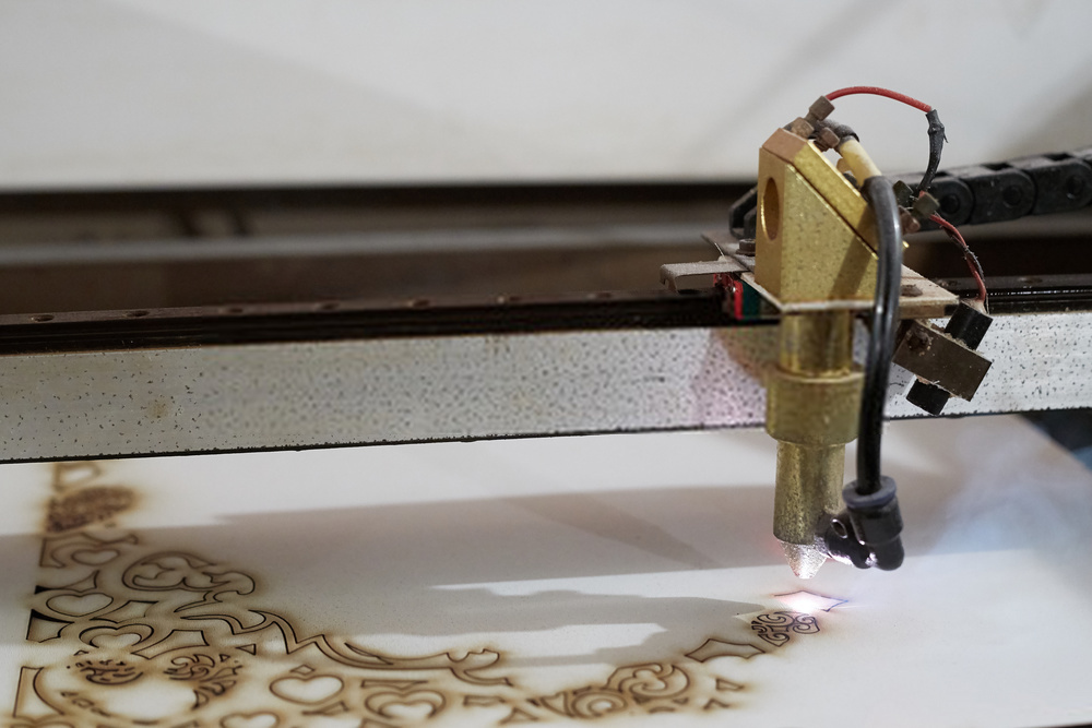 Handheld Laser Cutter for Fabric