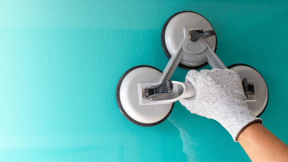 How to Stick Suction Cup on a Tiled Wall